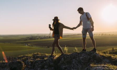 https://www.freepik.com/free-photo/couple-holding-hands-while-hiking-rock_2602250.htm#fromView=search&page=1&position=25&uuid=011b6ed0-0858-410a-a05a-27f072a2a1cd&query=Sunset+Hikes+vs.+Sunrise+Hikes%3A+Which+Is+Better+on+Mount+Rigi%3F