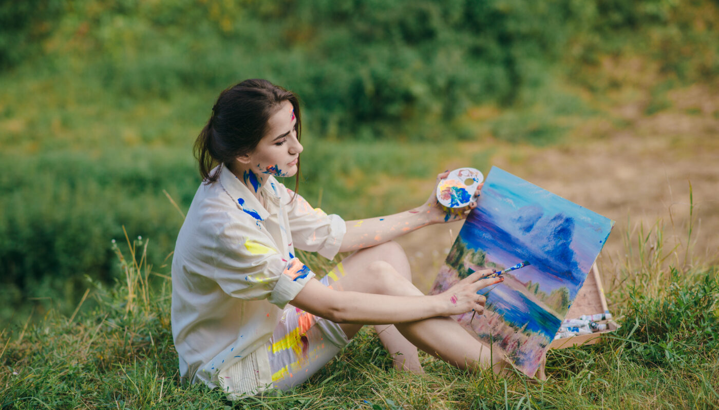 https://www.freepik.com/free-photo/woman-painting-picture-sitting-grass_1051393.htm#fromView=search&page=2&position=29&uuid=2bd89796-4249-4c5e-bfb4-b1df26363964&query=Artist+nature+Exhibitions+Inspired+by+Rigi